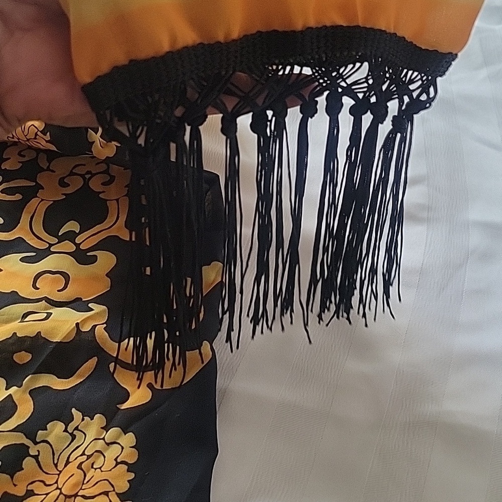 Elegant Black and Gold Women's Kimono With Fringe On Sleeves and Bottom Of Hem - Picture 2 of 7